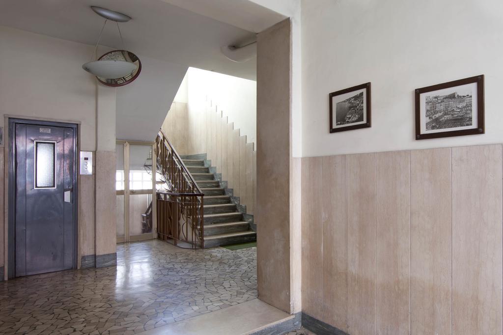 La Piazza Al Vomero Napoli Bagian luar foto